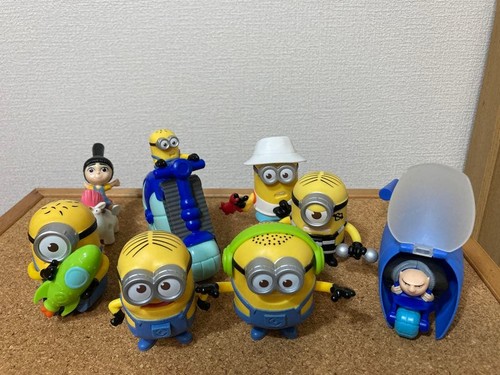 Happy meal minion toy - happy,