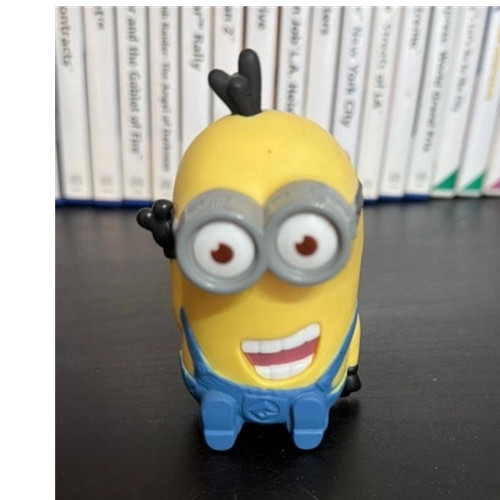Minion despicable plastic - minion,